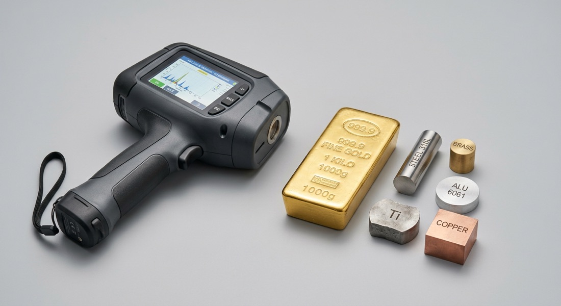 Bulk elemental analysis instruments